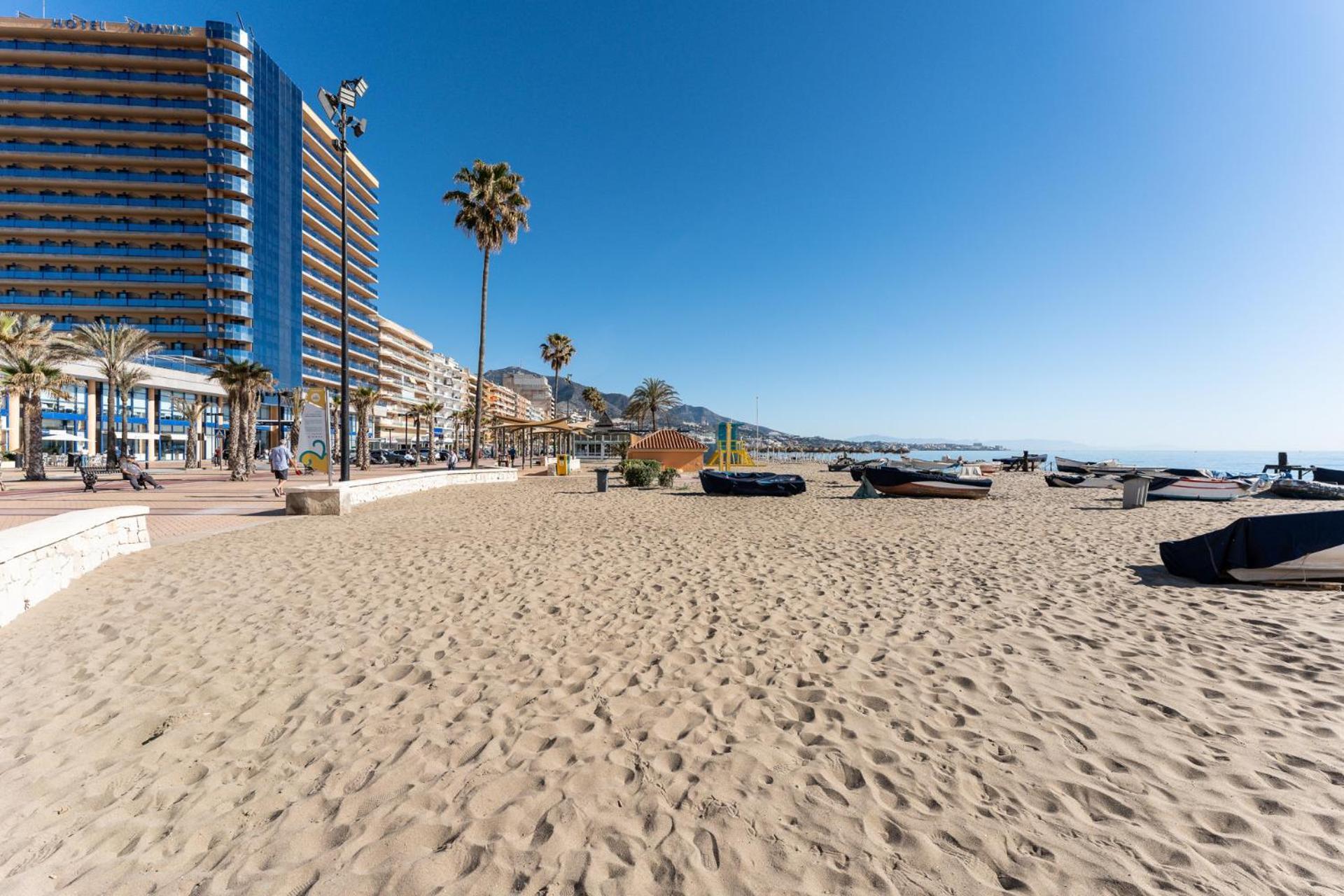 Malagasuite Fuengirola Beach & Sun Extérieur photo